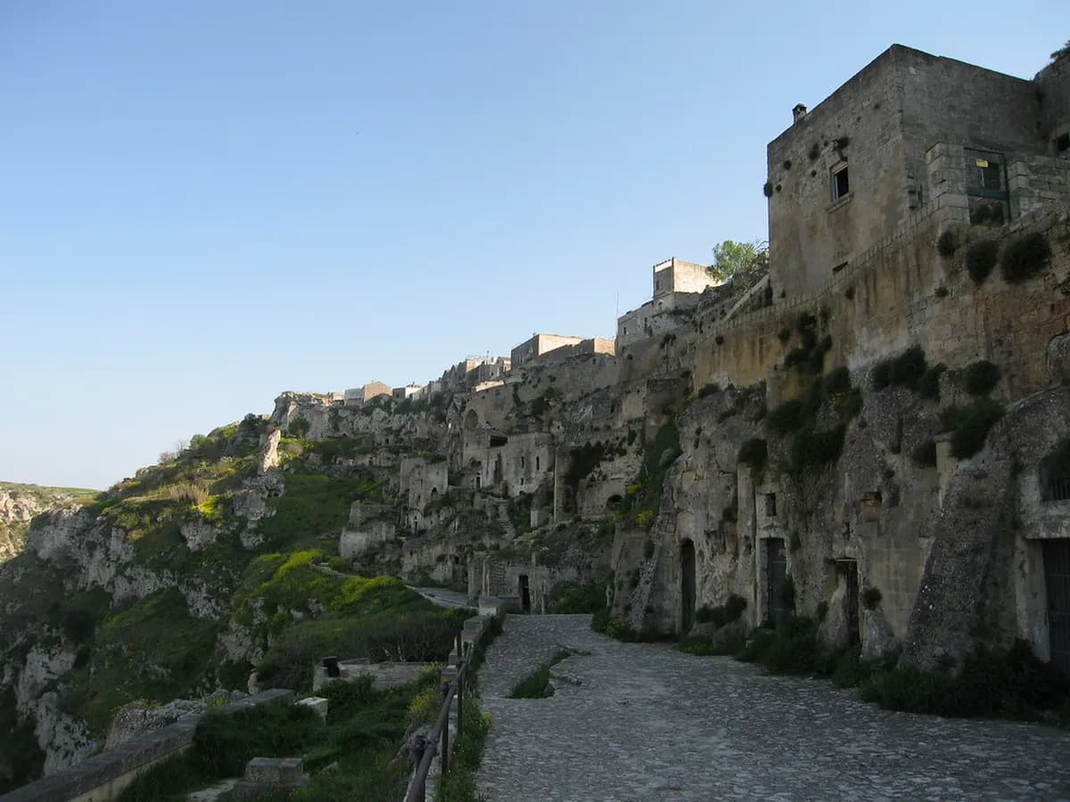 10 Essential Matera Travel Tips: A Local’s Guide (2024)