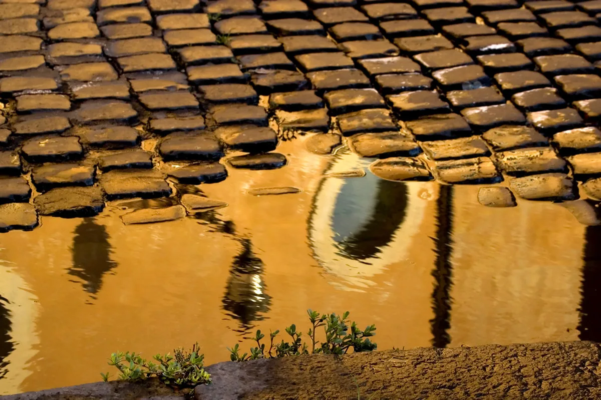Sampietrini Survival Navigating in Rome, Italy